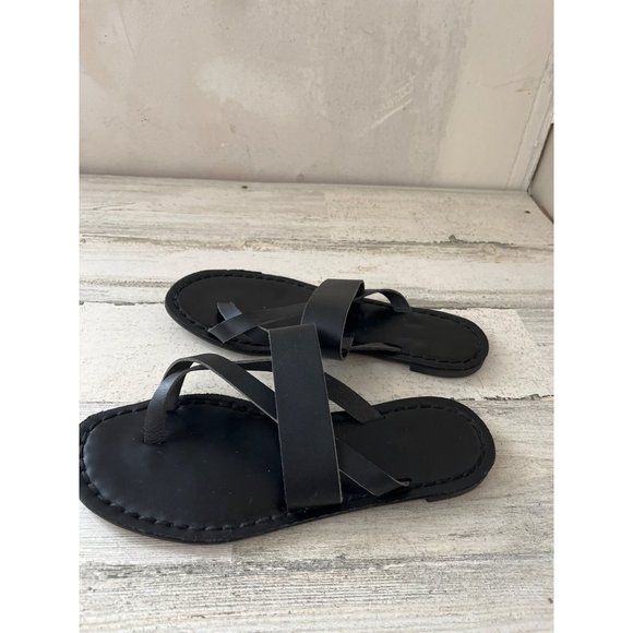 Mat Love woman’s black over the toe sandals size 7 - Picture 4 of 5